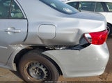 Toyota Corolla 1NXBU4EE3AZ191749 снимка