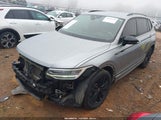 Volkswagen Tiguan 2.0T Se R-Line Black 3VVCB7AX7NM036253 снимка