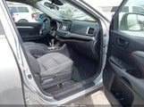 Toyota Highlander Le 5TDZZRFH1JS244933 fotografie