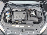 Volkswagen Passat 2.0L Tdi Sel Premium 1VWCN7A32EC034427 photo