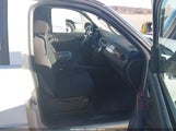 Chevrolet Suburban 1GNWCLEG1CR160081 снимка