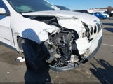 Jeep Cherokee Latitude 4X4 1C4PJMCX2KD217671 снимка