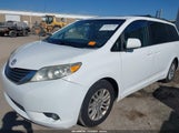 Toyota Sienna Xle V6 8 Passenger 5TDYK3DC7CS261727 photo