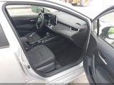Toyota Corolla Le JTDEPRAE9LJ115503 снимка