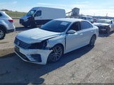 Volkswagen Passat 2.0T R-Line/2.0T S 1VWAA7A33JC051220 снимка