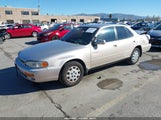 Toyota Camry Dx/Le/Xle 4T1BG12K6TU744817 снимка