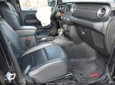 Jeep Wrangler Unlimited Sahara 4X4 1C4HJXEG2JW256508 photo
