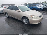 Toyota Camry Le 4T1BE32KX6U647142 снимка