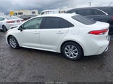 Toyota Corolla Le JTDEPRAE3LJ109650 снимка