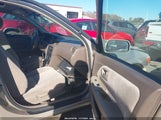 Toyota Camry Le V6 4T1BF22K6YU954785 снимка