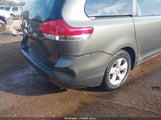 Toyota Sienna Base V6 5TDZK3DCXBS065266 fotografie