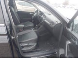 Volkswagen Tiguan 2.0T Se/2.0T Sel 3VV2B7AX9JM170767 fotografie