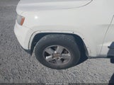 Jeep Grand Cherokee Laredo 1C4RJFAG7CC117774 снимка