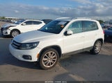 Volkswagen Tiguan Se WVGAV7AX2CW565373 снимка