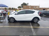 Toyota Prius C Two JTDKDTB39J1599448 снимка