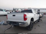 Toyota Tundra Sr5 4.6L V8 5TFEM5F18JX131354 photo