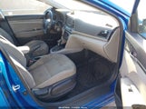 Hyundai Elantra Se 5NPD74LF4HH207638 снимка