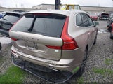 Volvo Xc60 Recharge Plug-In Hybrid T8 Ultimate Bright Theme YV4H60DA7P1362980 снимка