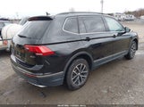 Volkswagen Tiguan 2.0T Se/2.0T Se R-Line Black/2.0T Sel 3VV2B7AX8MM077906 снимка