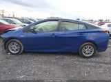 Toyota Prius Two Eco JTDKARFU7G3516367 снимка