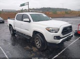 Toyota Tacoma Sr5 V6 5TFAZ5CNXJX070774 fotografie