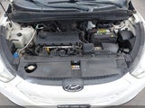 Hyundai Tucson Gls KM8JUCAC4DU603742 снимка