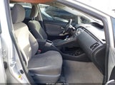 Toyota Prius Two JTDKN3DU7F0402518 снимка
