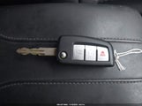 Nissan Rogue Sport S JN1BJ1AW8NW474347 снимка