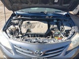 Toyota Corolla Le 5YFBU4EE8DP219437 fotografie
