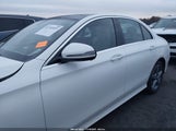 Mercedes-Benz E 300 4Matic WDDZF4KB5HA051114 снимка