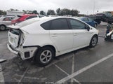 Toyota Prius Three JTDKN3DU3D0347773 снимка