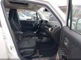 Jeep Renegade Latitude ZACCJBBW2GPC58838 снимка
