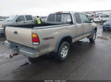 Toyota Tundra Sr5 V8 5TBBT441X2S274518 fotografie