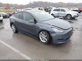 Tesla Model Y Long Range Dual Motor All-Wheel Drive 7SAYGDEE8NA019026 fotografie