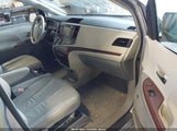 Toyota Sienna Xle 5TDDK3DC9BS002833 снимка