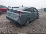 Toyota Prius Two JTDKBRFU3J3057696 снимка