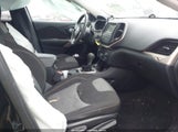 Jeep Cherokee Latitude 4X4 1C4PJMCB9JD614829 снимка