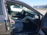 Toyota Camry Le 4T1B11HK1JU507738 photo