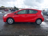 Toyota Prius C Three JTDKDTB38D1045127 снимка