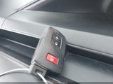 Toyota Prius C Three JTDKDTB38D1045127 снимка