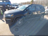 Jeep New Compass Latitude 4X4 3C4NJDBB6HT635215 снимка