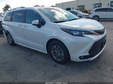 Toyota Sienna Xle 8 Passenger 5TDYRKECXSS238493 photo
