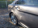 Ford Taurus Limited 1FAHP2JW6BG134752 снимка