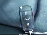 Audi A3 2.0T Premium WAUE8GFF7G1008813 снимка