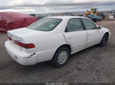 Toyota Camry Le JT2BG22K2W0240036 снимка