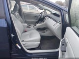 Toyota Prius Three JTDKN3DUXC1572927 снимка