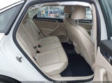 Volkswagen Passat 1.8T R-Line 1VWDT7A37HC043834 снимка