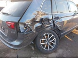 Volkswagen Tiguan 2.0T Se/2.0T Se R-Line Black/2.0T Sel 3VV2B7AXXLM081437 fotografie