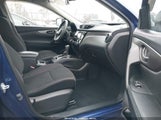 Nissan Rogue Sport S JN1BJ1CP0JW103280 снимка