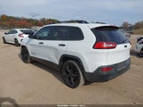 Jeep Cherokee Altitude Fwd 1C4PJLABXHW527307 photo